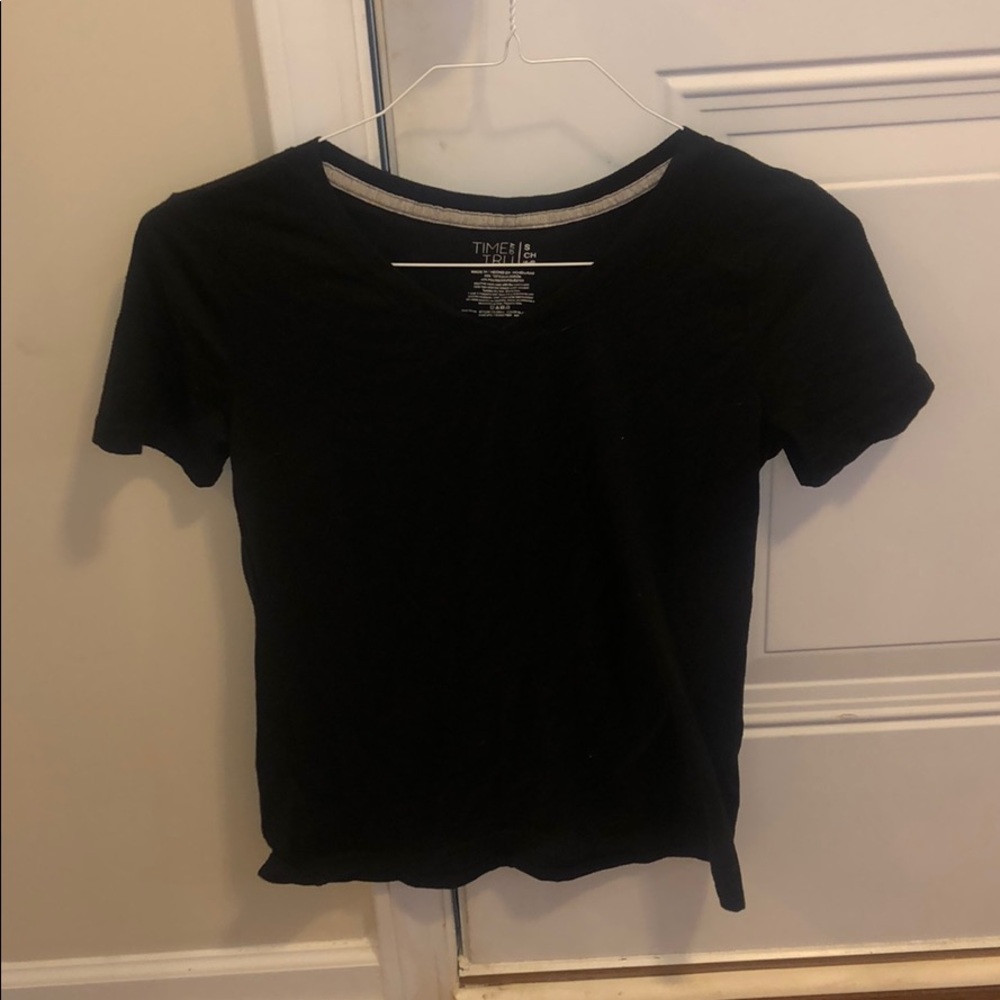 Black t-shirt
